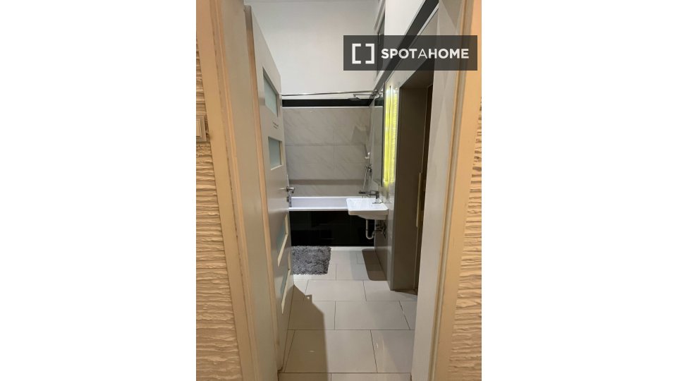 Apartment Budapest, 2 beds, 70m² — photo 11