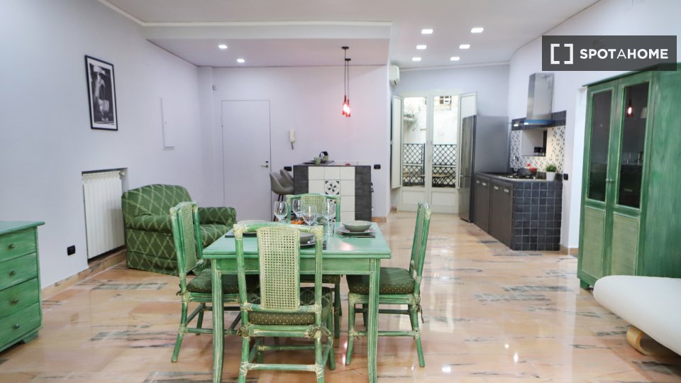Apartment Naples, 3 beds — photo 1