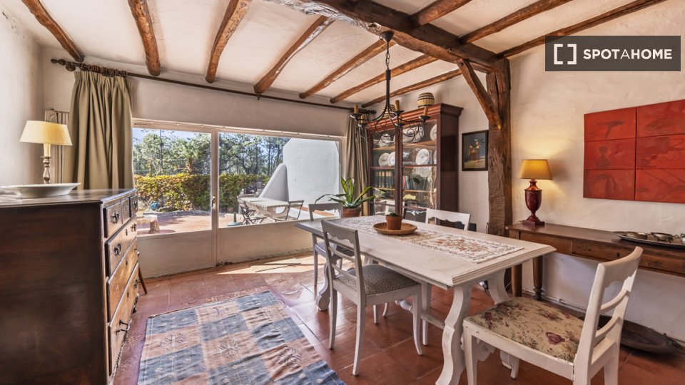 Apartment Lisbon, 4 beds, 200m² — photo 13