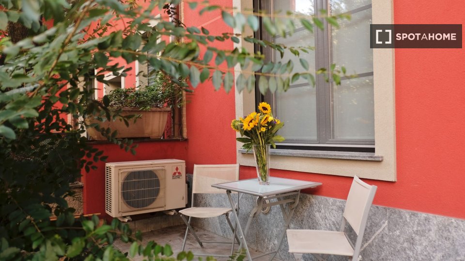 Apartment Milan, 1 bed, 70m² — photo 11