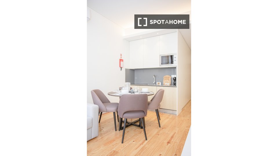 Apartment Porto, 1 bed, 52m² — photo 5