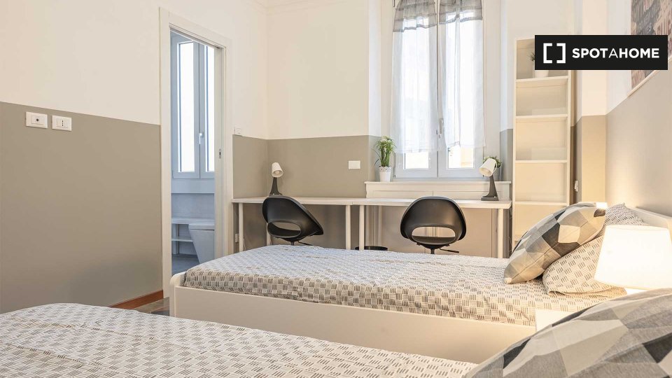 Double room Milan, 4 beds, 90m² — photo 9