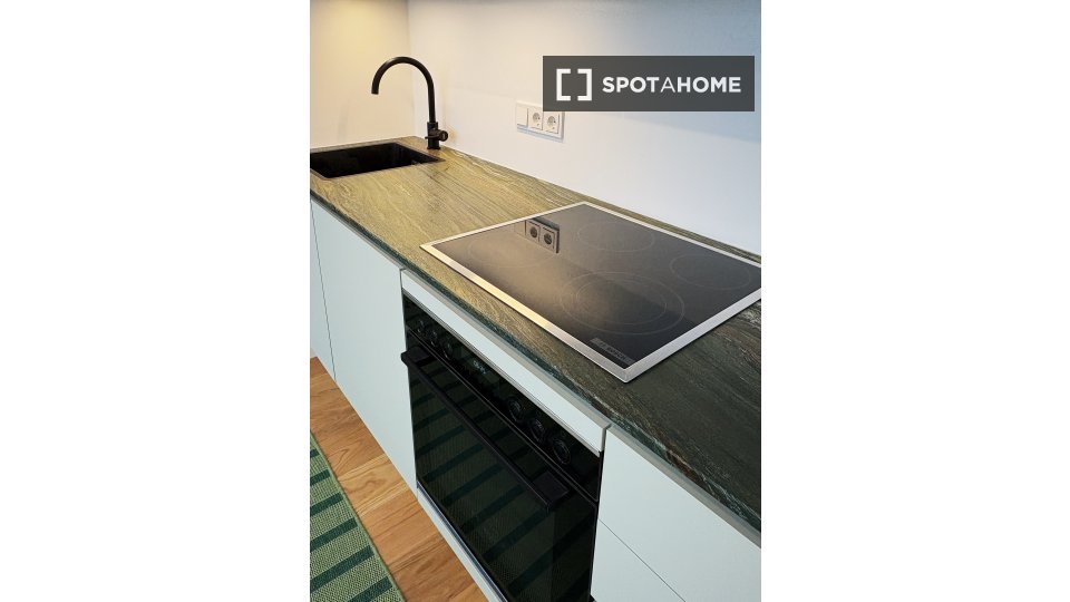 Apartment Berlin, 1 bed, 64m² — photo 10