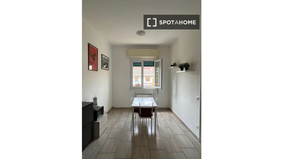 Appartamento con 2 camere da letto in affitto a Paderno Dugnano. - en Milán