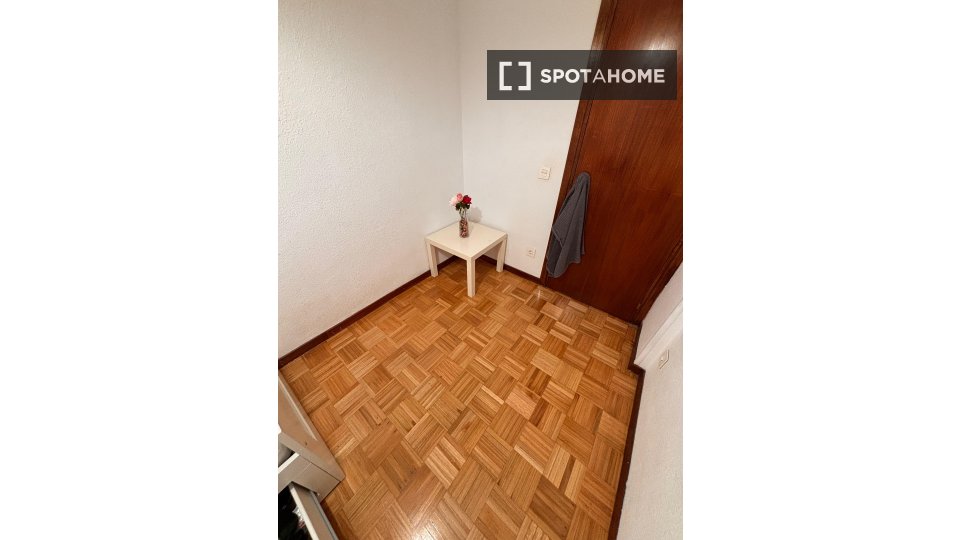 Double room Pamplona, 1 bed — photo 2