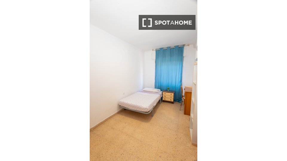 Double room Valencia, 4 beds — photo 4