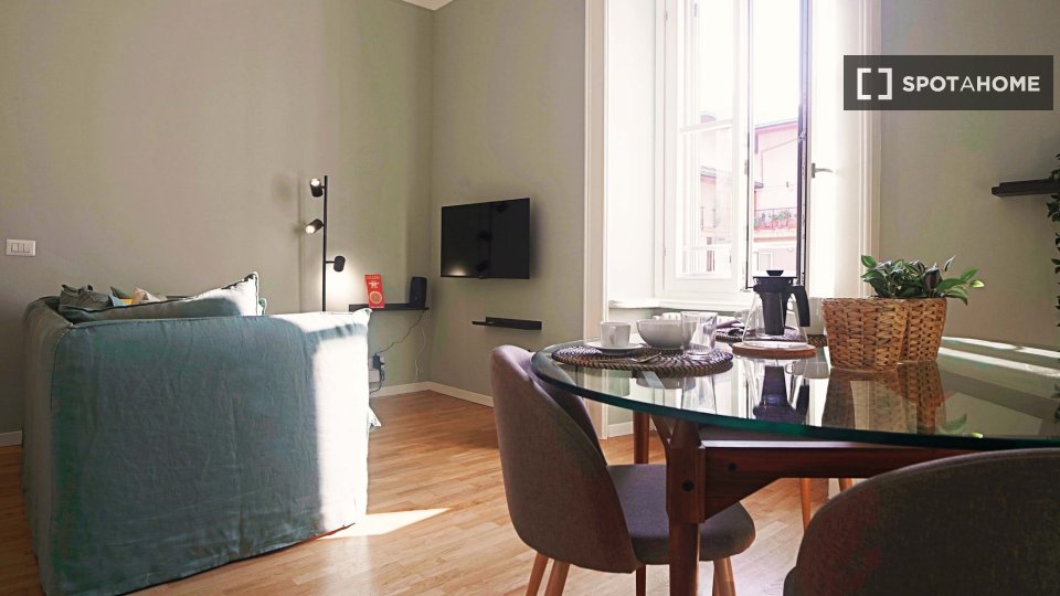 Apartment Milan, 1 bed, 50m² — photo 2