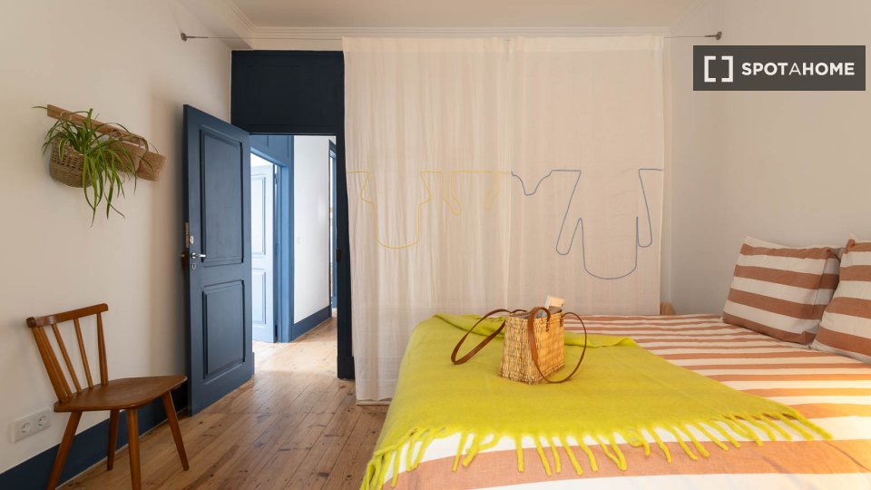 Double room Lisbon, 7 beds — photo 2