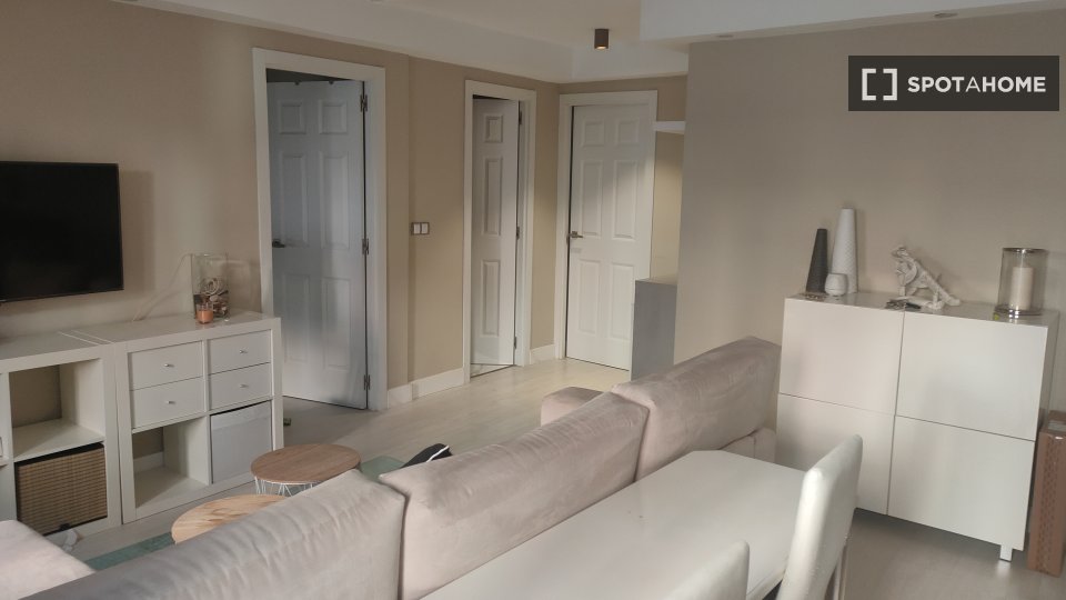 Apartment Madrid, 2 beds, 78m² — photo 14