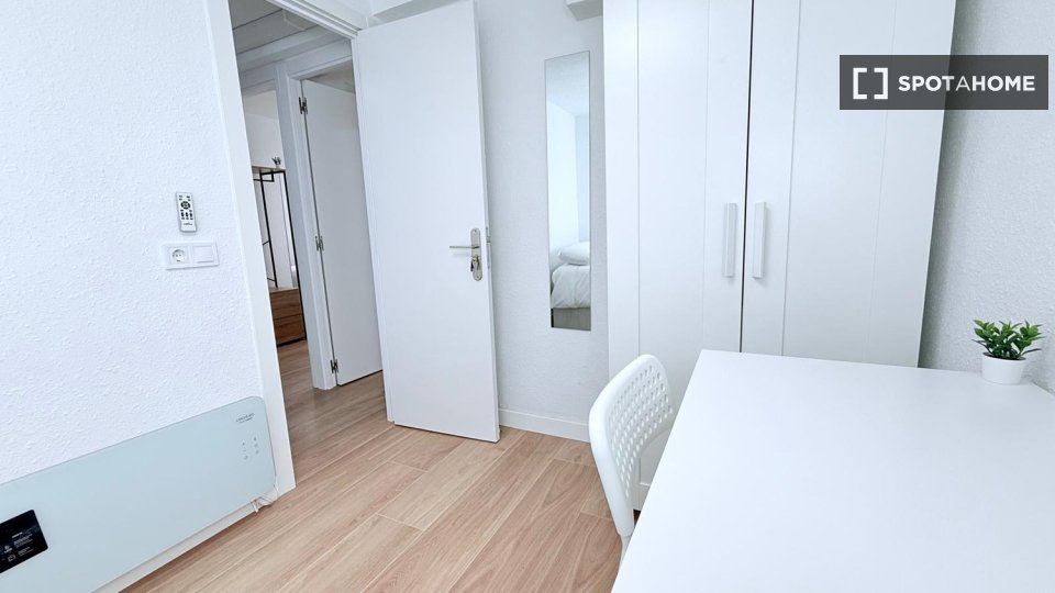 Camera doppia Madrid, 5 camere — foto 18