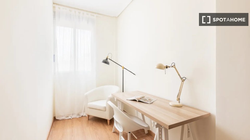 Double room Valencia, 6 beds — photo 2