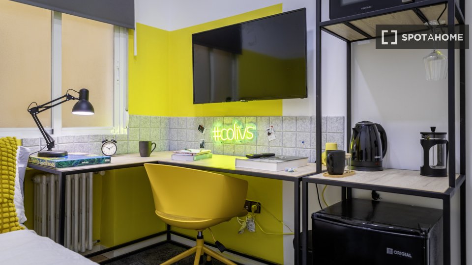 Double room Madrid, 8 beds — photo 5