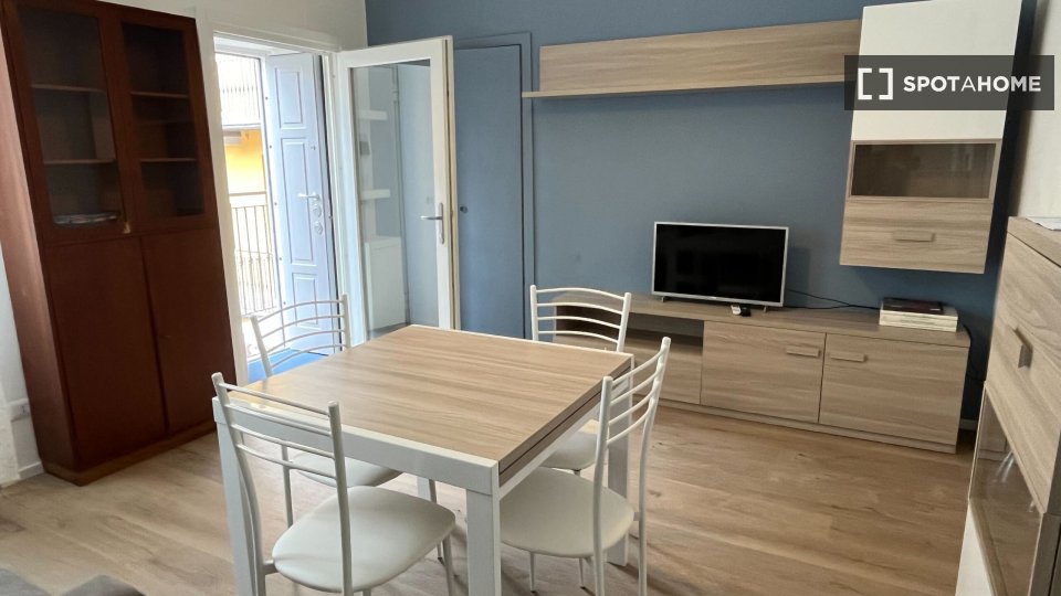Apartment Milan, 1 bed — photo 19