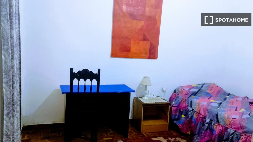 Camera da letto in affitto a Moncloa, Madrid - en Madrid