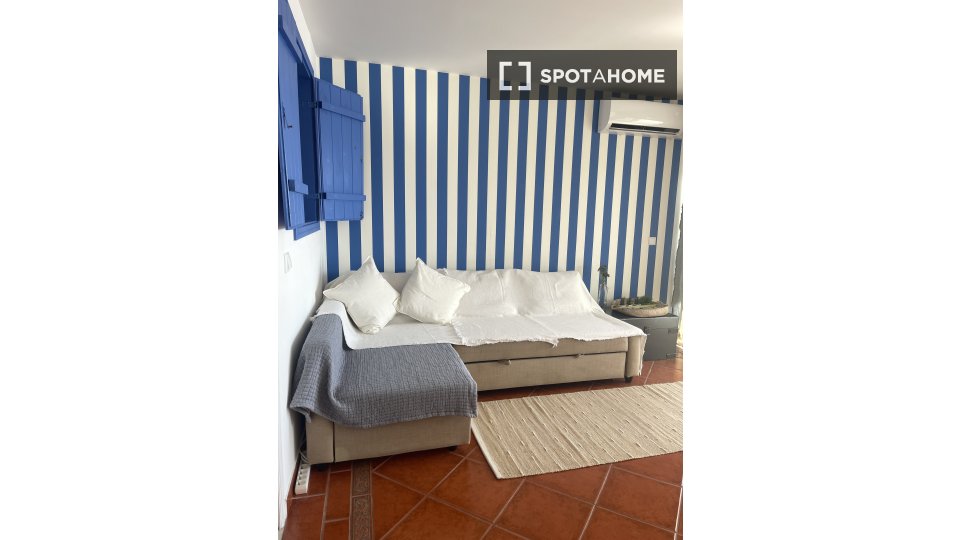 Apartment mono Lisbon, 46m² — photo 3