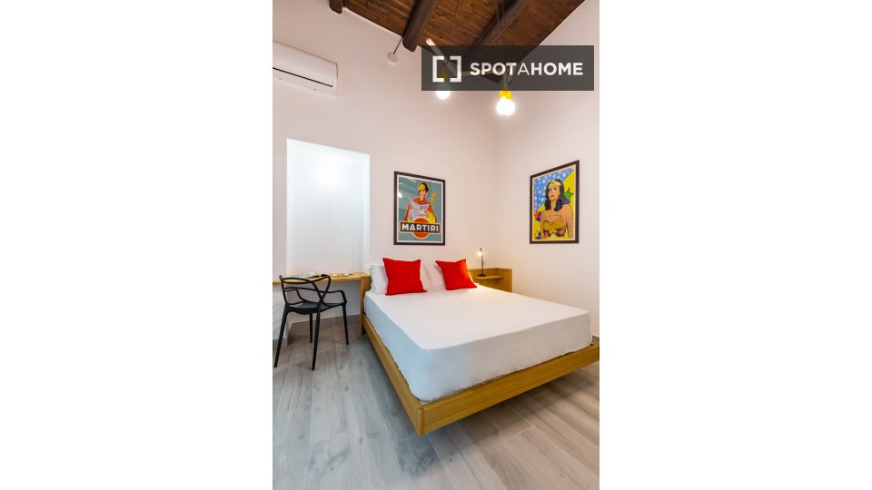 Apartment mono Naples — photo 4