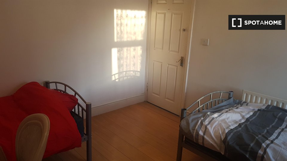 Double room Dublin, 7 beds, 25m² — photo 4