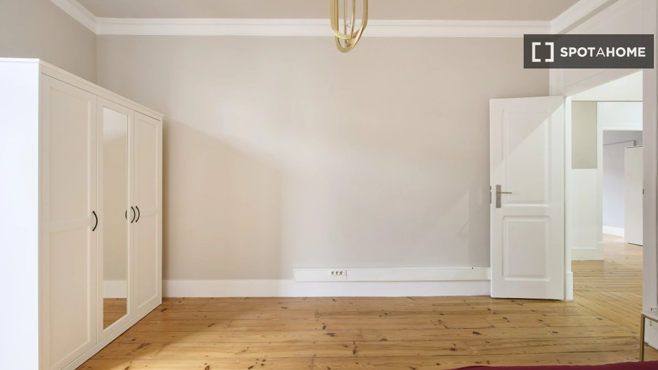 Double room Lisbon, 8 beds — photo 12