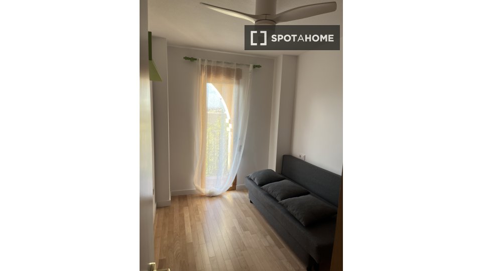 Apartment Valencia, 3 beds, 105m² — photo 5