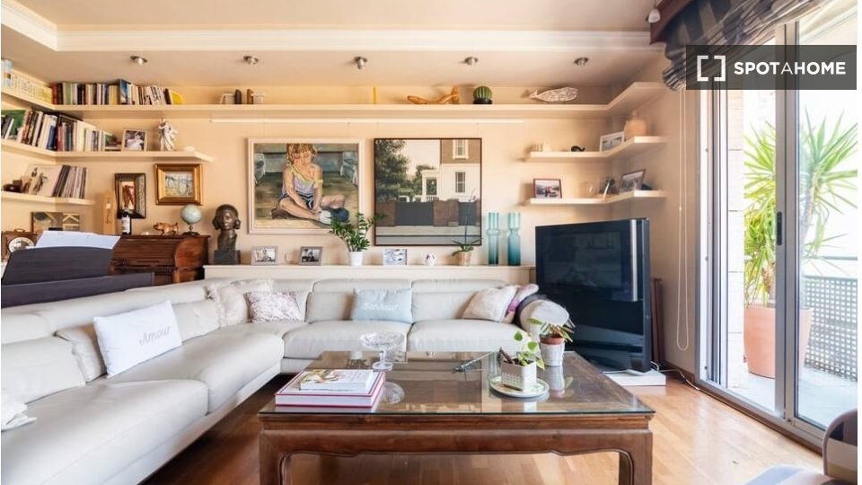 Double room Barcelona, 2 beds, 160m² — photo 17