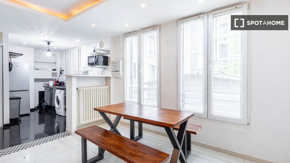 Apartment Paris, 1 bed — photo 11