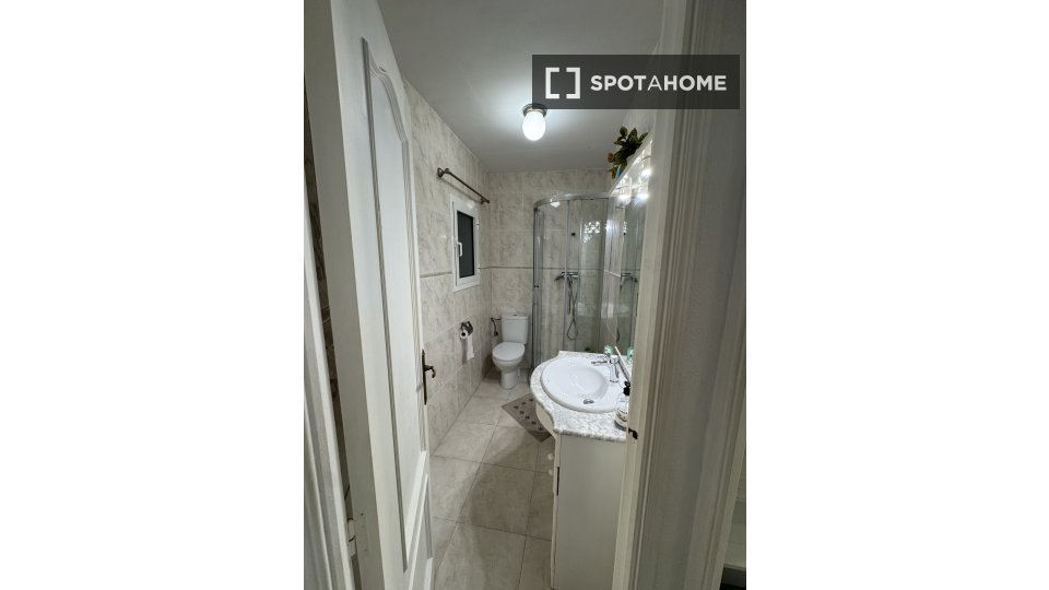 Apartment Alicante, 2 beds — photo 2