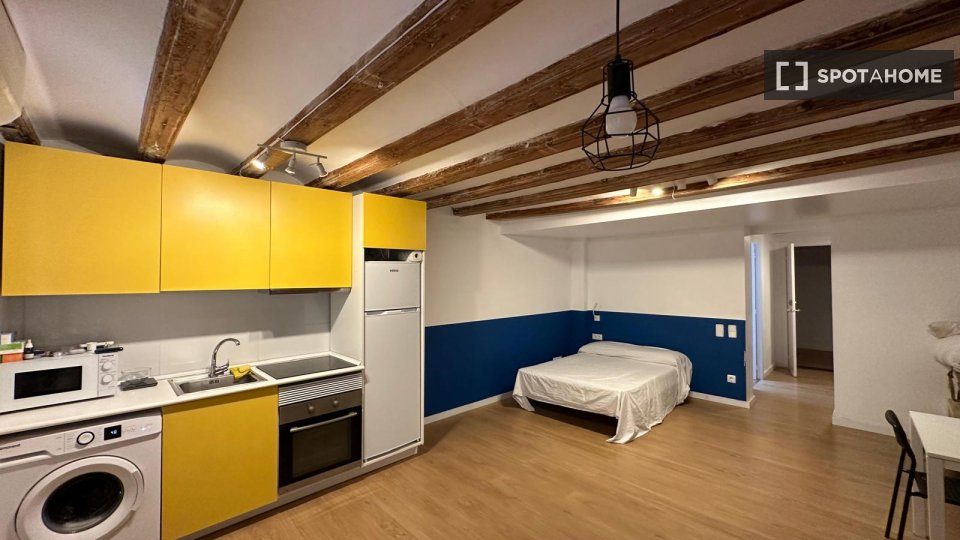 Apartment mono Barcelona, 41m² — photo 17