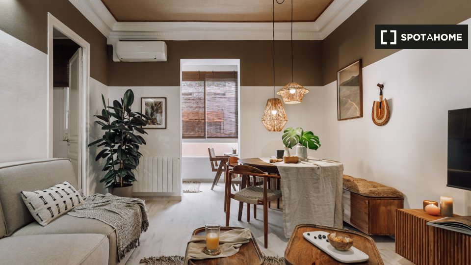 Apartment Barcelona, 3 beds, 80m² — photo 5