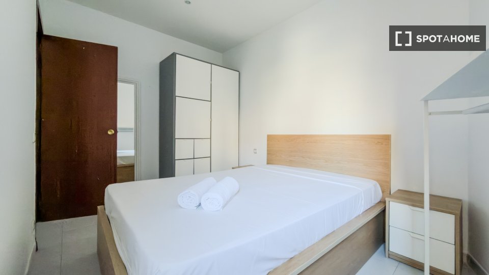 Apartment Barcelona, 2 beds, 55m² — photo 12