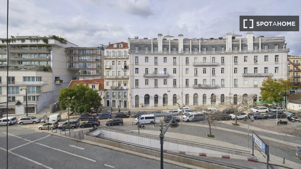 Double room Lisbon, 9 beds — photo 4