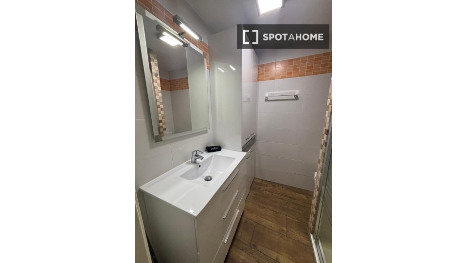 Apartment mono Madrid, 60m² — photo 12