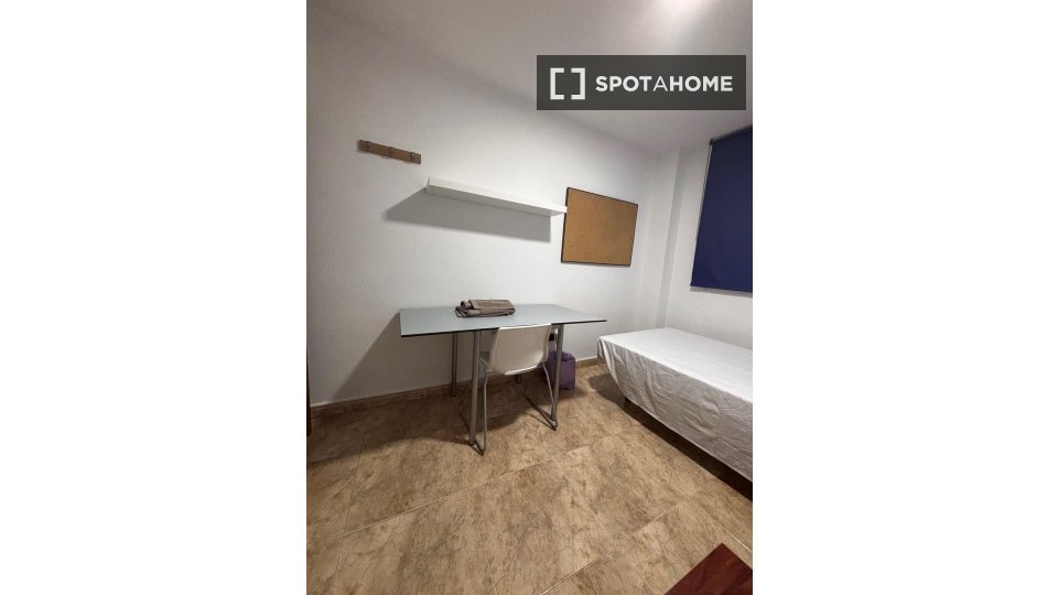 Apartment Valencia, 2 beds, 70m² — photo 1