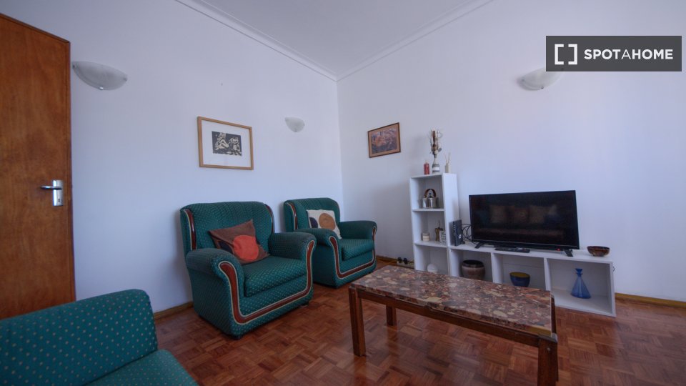 Apartment Lisbon, 2 beds — photo 1