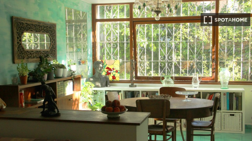 Double room Rome, 4 beds, 130m² — photo 16