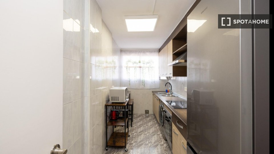Double room Granada, 5 beds, 150m² — photo 5