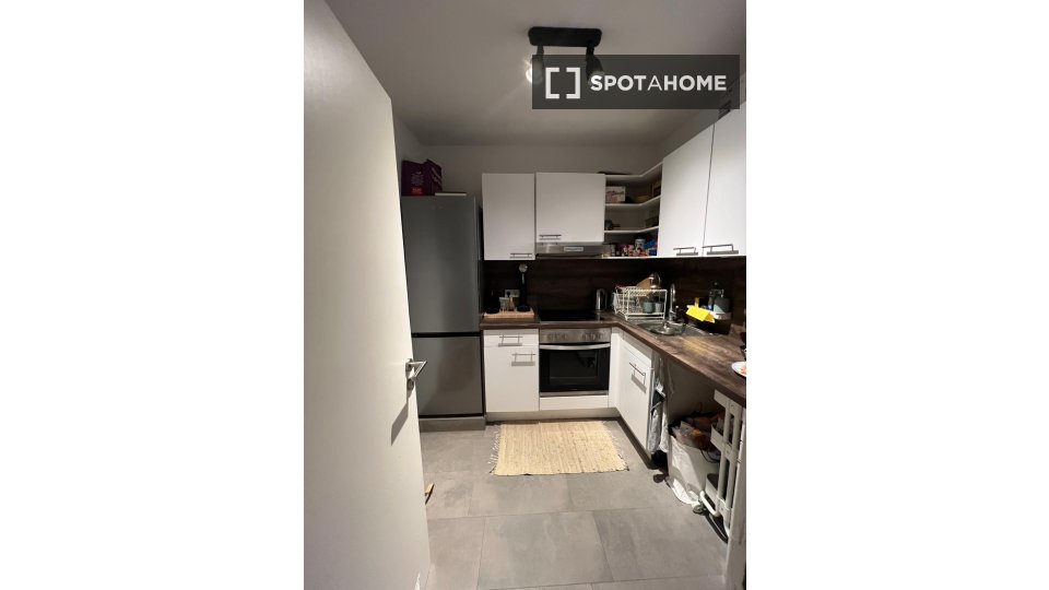 Apartment Hamburg, 1 bed, 48m² — photo 5