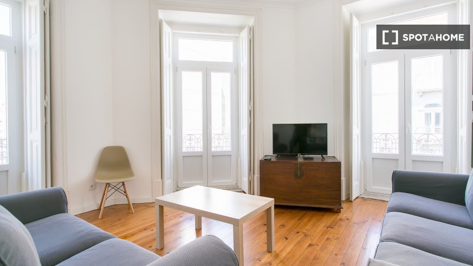 Double room Lisbon, 8 beds — photo 3