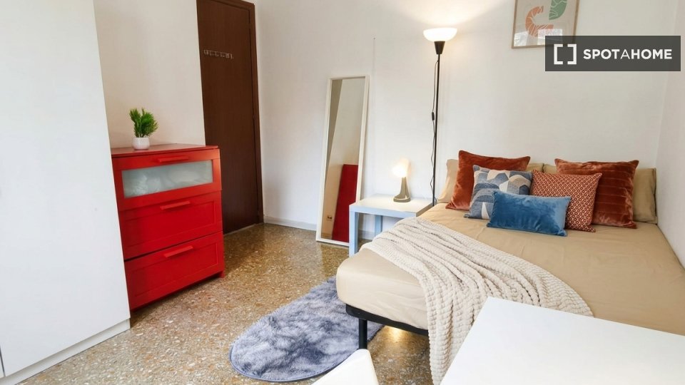 Double room Rome, 7 beds, 150m² — photo 41