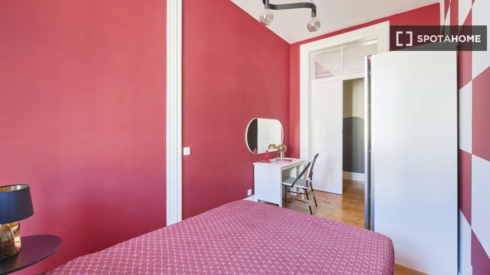 Double room Lisbon, 9 beds — photo 4