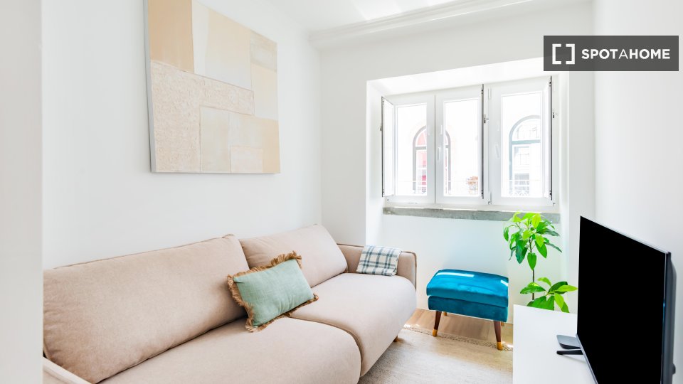 Apartment Lisbon, 2 beds — photo 12