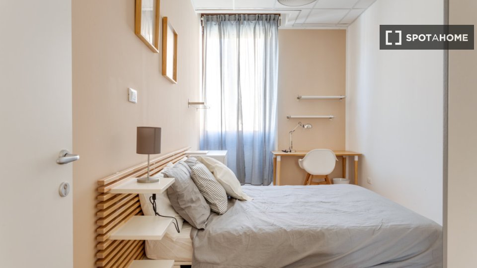 Double room Milan, 6 beds, 100m² — photo 11