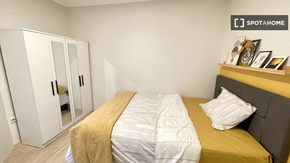 Double room Istanbul, 6 beds — photo 14