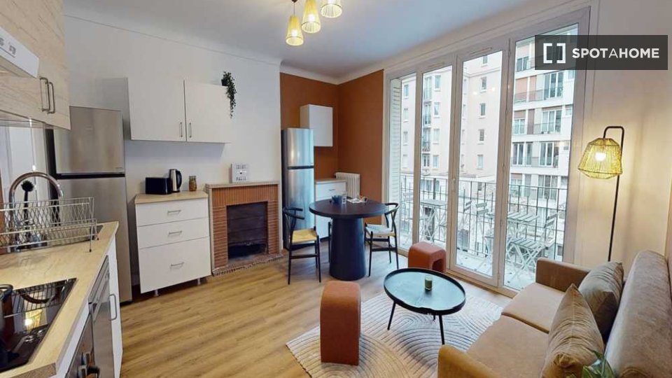 Double room Paris, 5 beds, 110m² — photo 13
