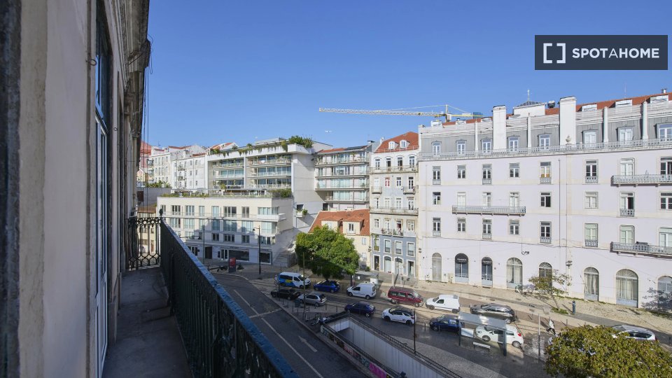 Double room Lisbon, 9 beds — photo 5