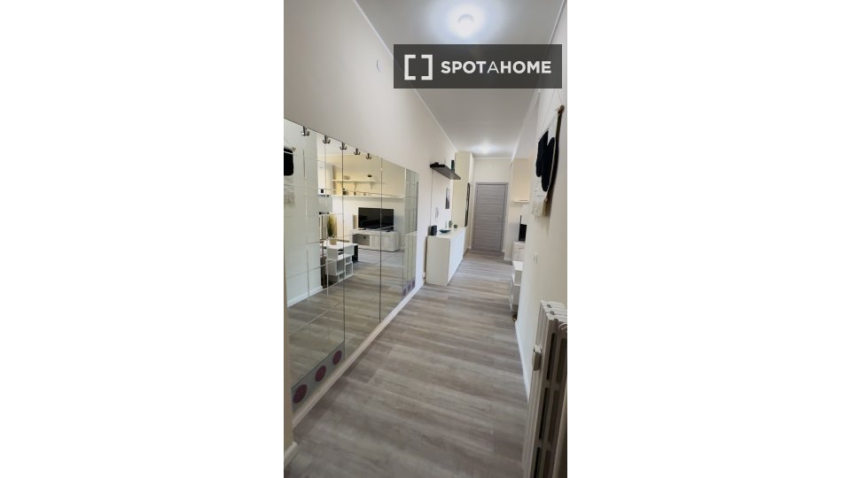 Apartment Milan, 2 beds, 75m² — photo 5