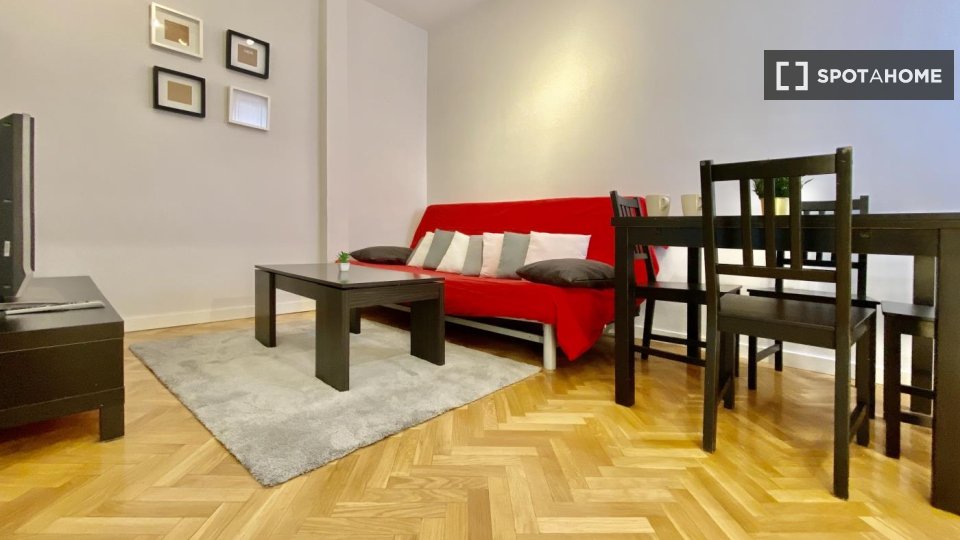 Apartment Madrid, 2 beds — photo 12