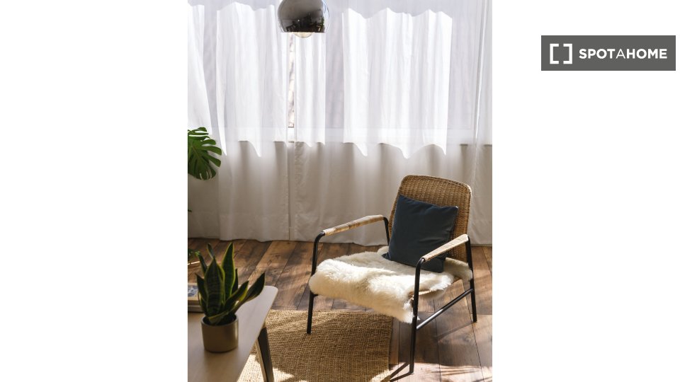 Apartment Lisbon, 1 bed, 80m² — photo 24