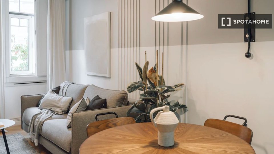 Apartment Lisbon, 1 bed — photo 8