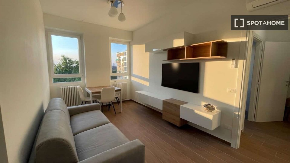 Apartment Milan, 1 bed, 50m² — photo 1