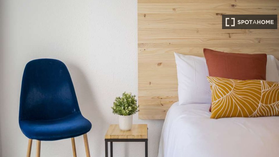 Double room Madrid, 16 beds — photo 1